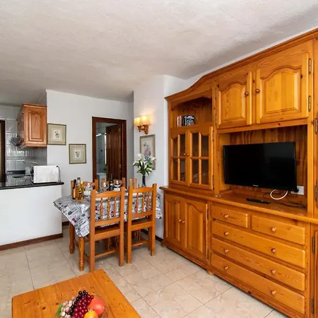 Blanquitas 9 Арона